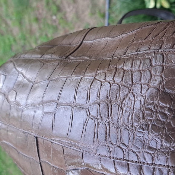 Coach Crocodile Embossed Chelsea Satchel /Crossbody Great Condition - Picture 13 of 14